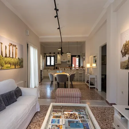 Villa Angelinas Quarters - Mediterranean