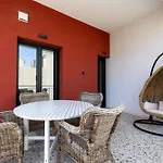 Angelinas Quarters - Mediterranean