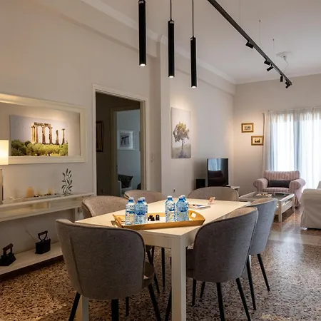 Angelinas Quarters - Mediterranean Willa *