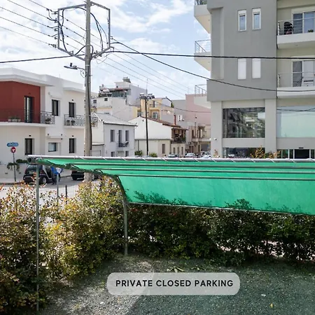 Angelinas Quarters - Mediterranean * Kalamata