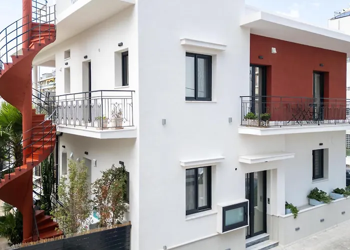 Angelinas Quarters - Mediterranean 卡拉马塔