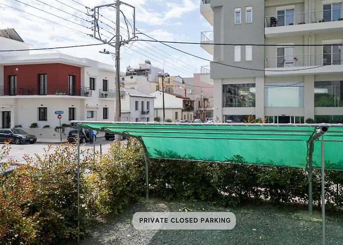 Angelinas Quarters - Mediterranean * Каламата